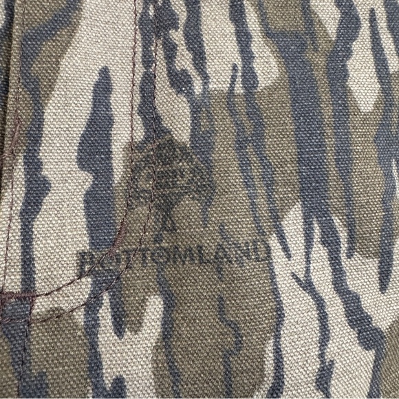 Kids Carhartt camouflage overalls size 5 - Picture 3 of 8